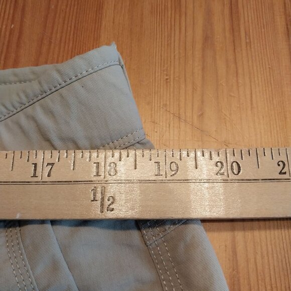 The North Face Men's Lightweight Cargo Shorts Men 38 EUC - Picture 5 of 8